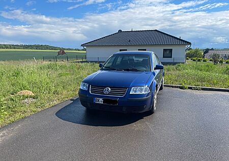 VW Passat Volkswagen 1.9TDI 96kW Basis Basis