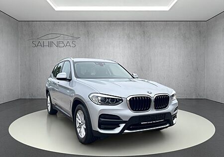 BMW X3 xDrive 20 d LED *Navi Professional*