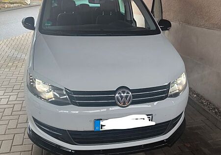 VW Sharan Volkswagen 2.0 TDI SCR DSG Highline Highline