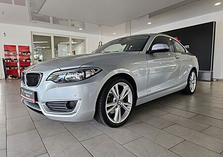 BMW 220 i COUPE*SPORT*SCHIEBEDACH*TEMPOMAT*KLIMA*SHZ