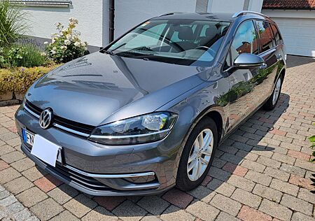 VW Golf Volkswagen Variant 1.6 TDI Comfortline Navi, ACC