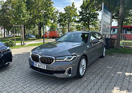 BMW 530 e xDrive Luxury L*Panorama*Head Up*360°*ACC