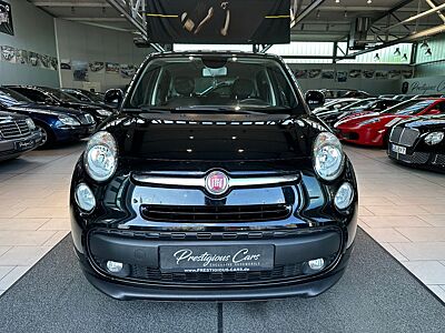 Fiat 500L Living Lounge PDC R-KAM NAV TEMP T-LEDER BT