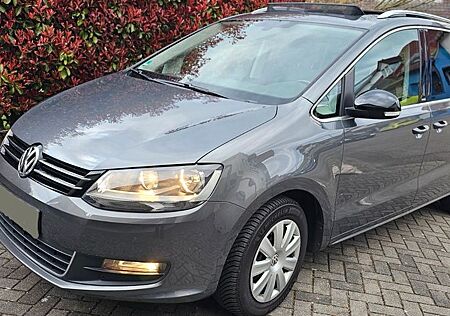 VW Sharan Volkswagen 2.0 TDI DSG 125kW BMotion T Comfortli...