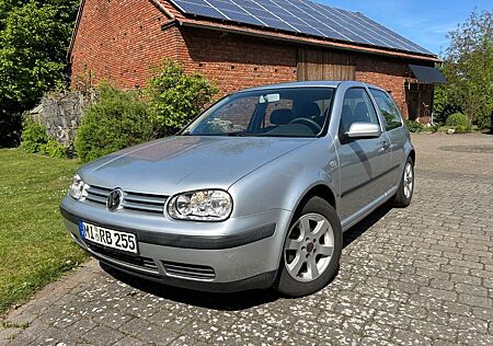 VW Golf Volkswagen 1.4 Leichtmetallfelgen