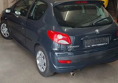 Peugeot 206 1.1 60 -