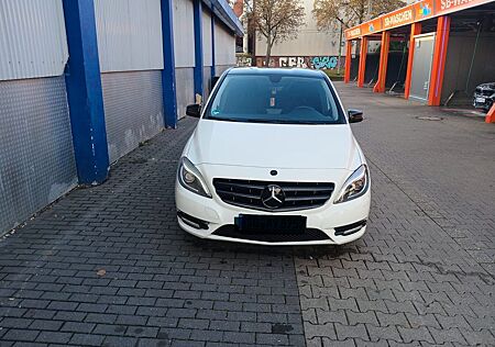 Mercedes-Benz B 180 BlueEFFICIENCY -