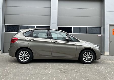 BMW 218 i Active Tourer Navi Inspektion Allw TÜV neu