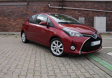 Toyota Yaris Hybrid *Automatik*Keyless*Rückfahrkamera*
