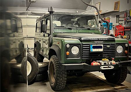 Land Rover Defender 110 SW -