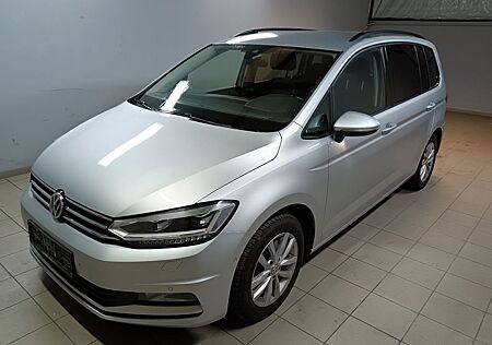 VW Touran Volkswagen Comfortline BMT/Start-Stopp