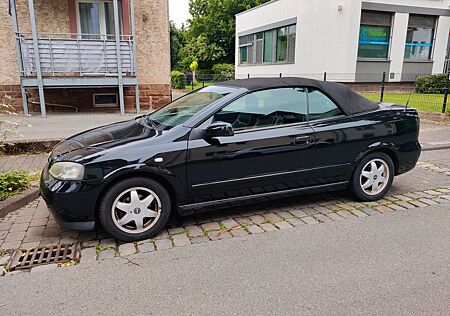 Opel Astra Cabrio 1.6 -