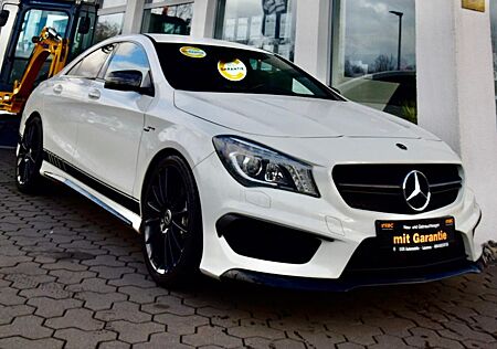 Mercedes-Benz CLA 45 AMG CLA 4Matic CARBON/H&K/TOP!