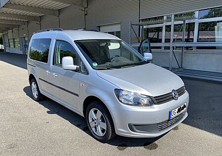 VW Caddy Volkswagen 1,6TDI 75kW, Bremsen, Reifen wie neu