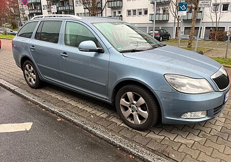 Skoda Octavia 1.8 TSI Ambiente Combi Ambiente