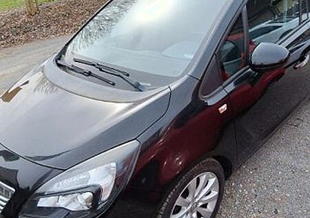 Opel Meriva 1.4 Turbo Design Edition