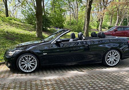 BMW 325i Cabrio -