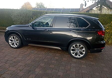 BMW X5 xDrive40d - 313 PS