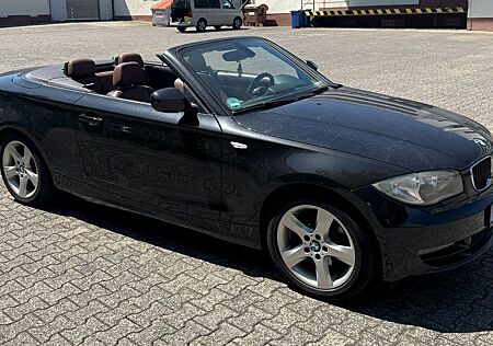 BMW 118d Cabrio Automatik - Navi + Leder - TÜV 04/27