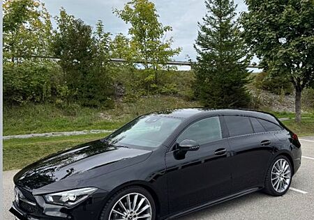Mercedes-Benz CLA 200 Shooting Brake d AMG Line