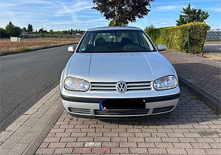 VW Golf Volkswagen 1.4
