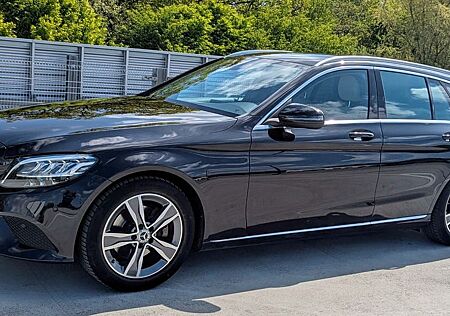 Mercedes-Benz C 200 T Aut AVANTG SPORT LEDER NAVI UNFALLFREI