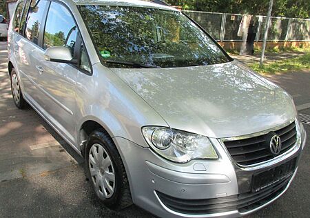 VW Touran Volkswagen Trendline 2,0 TDI Automatik, TÜV Neu