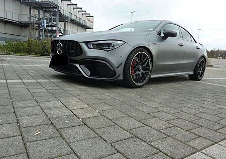 Mercedes-Benz CLA 45 AMG Mercedes-AMG CLA 45 S 4MATIC+ Aero+