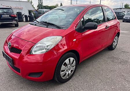 Toyota Yaris Cool