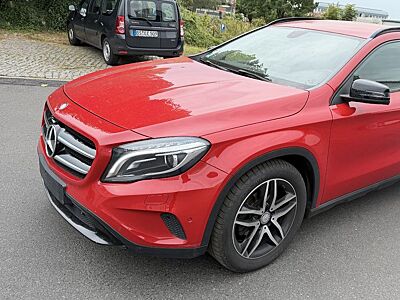 Mercedes-Benz GLA 200 CDI AMG Line