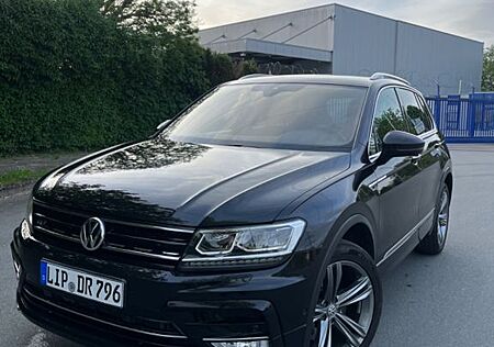 VW Tiguan Volkswagen 2.0 TDI SCR 140kW DSG 4MOTION Highlin...