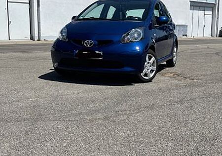 Toyota Aygo (X) Aygo (X) 1,0 City City