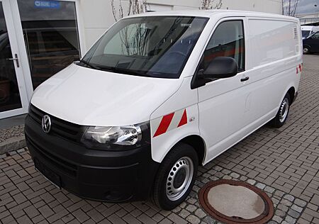 VW T5 Transporter Volkswagen Kasten 4Motion Regaleinbauten 1A