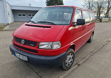 VW T4 Caravelle Volkswagen 2,5-l-Diesel TDI 75kW lang