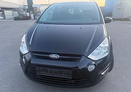 Ford S-Max Titanium S