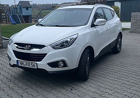 Hyundai ix35 1.6 GDI FIFA World Cup EDT. Silver 2WD ...