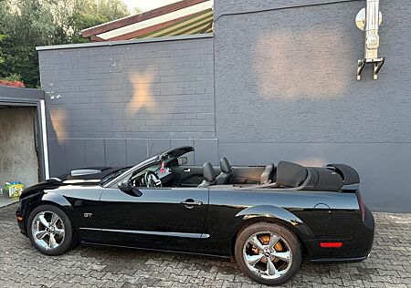 Ford Mustang Cabrio