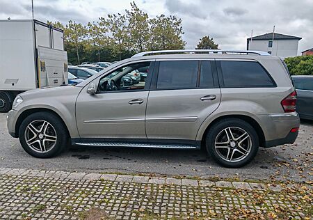 Mercedes-Benz GL 320 gebraucht kaufen Mercedes-Benz GL 320 CDI 4MATIC
