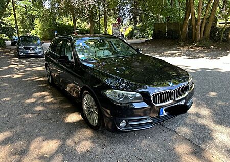 BMW 530d Touring A -