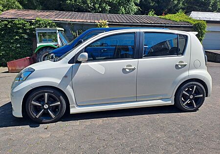 Daihatsu Sirion 1.5 S S