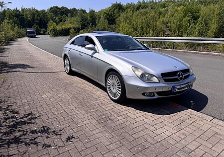 Mercedes-Benz CLS 500 -