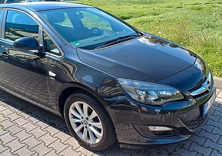 Opel Astra 1.7 CDTI 81kW Active Active