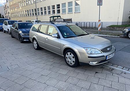 Ford Mondeo 2,0 Ghia X Ghia X