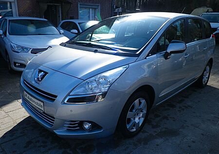Peugeot 5008 Active*Garantie,8xReifen,Navi,7 Setzer*