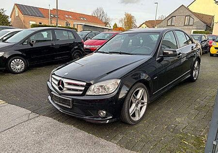 Mercedes-Benz C 180 CGI BlueEfficiency,AMG Paket,Automatik,TÜV