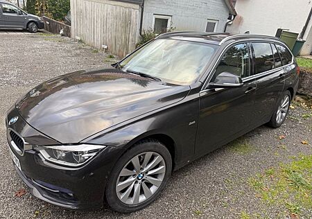 BMW 320 gebraucht kaufen BMW 320d xDrive Touring Sport Line Sport Line