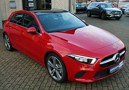 Mercedes-Benz A 200 Style 163PS | Pano. | MBUX | LED | 19" | 400 Km