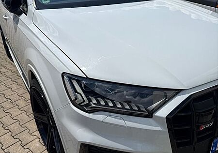 Audi SQ7 TDI quattro tiptronic -