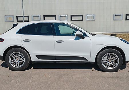 Porsche Macan S, 340PS,Luftfed., Panorama, Scheckheft