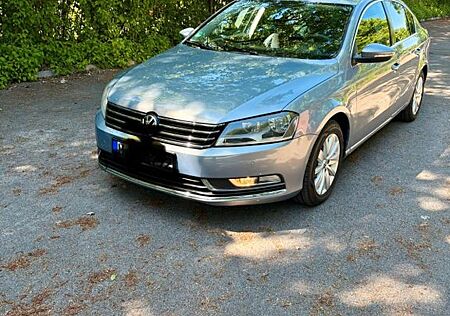 VW Passat Volkswagen 1.4 TSI DSG Trendline BlueMotion Tech...